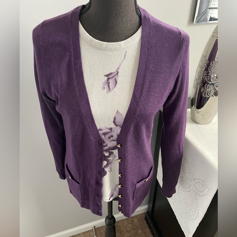 Banana Republic Cardigan Sweater - Picture 2 of 7